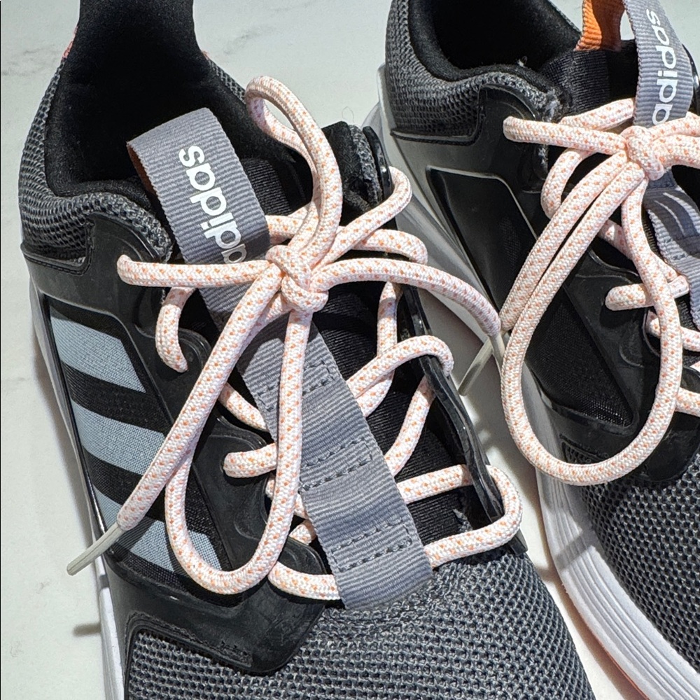 ADIDAS WOMENS RUNNERS 🩶🧡 - Picture 3 of 11
